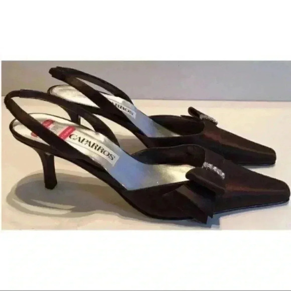 caparros Heels size 6 Brown Satin Bow Brooch - Picture 1 of 8
